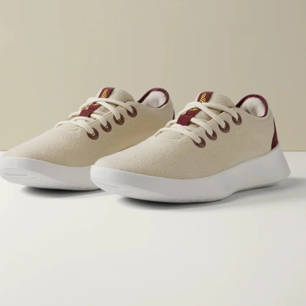 NEW Allbirds Men's Wool Runner 2 Beige Hush Blanc Sole 13.5 Cream & Burgundy